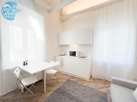 Basovizza 3 Nicole Tirabora Short Rent Apartment in Trieste