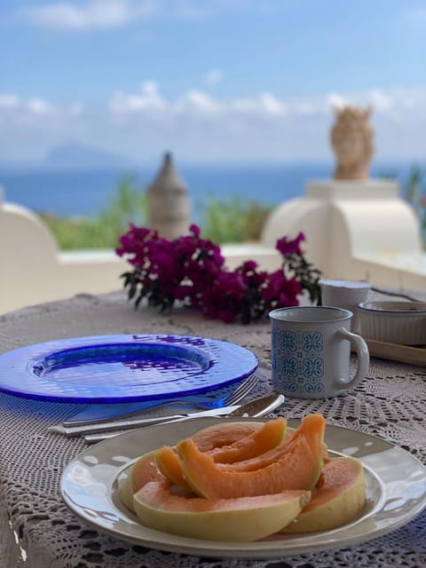 Sea view, Breakfast