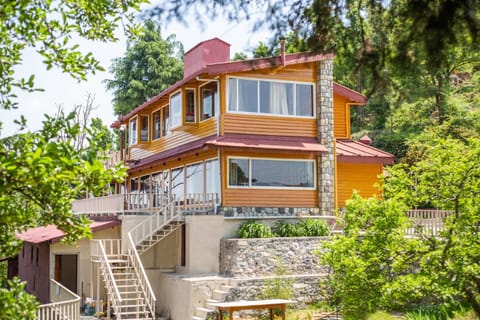 Avalon Cottages, Kanatal by Leisure Hotels House in Uttarakhand