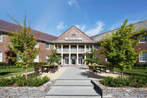 Facade/entrance, On site