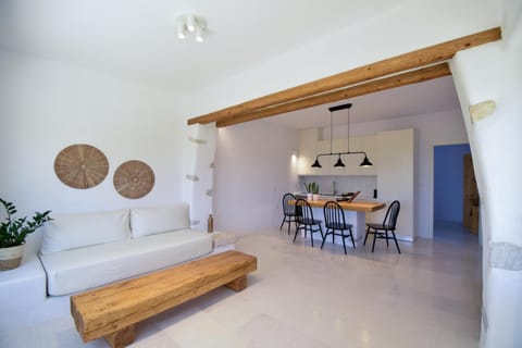 SUNSET POUNDA LUXURY VERSION Apartment in Paros, Greece