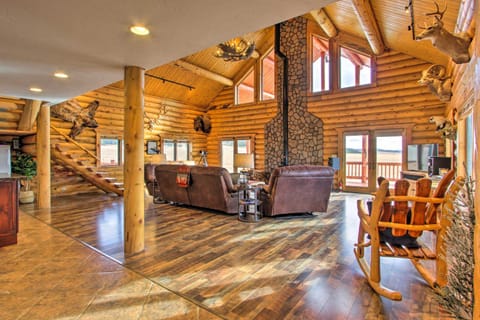 Stunning Mountain-View Ranch on 132 Acres! Haus in Anaconda