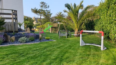 Children play ground, Garden