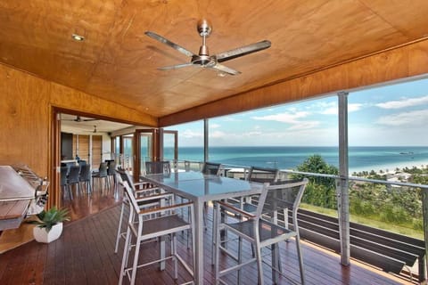 Tangalooma Hilltop Haven House in Moreton Island