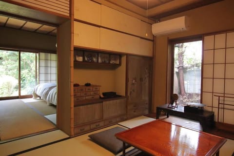 Yamaguchi House Villa,Historic Japanese Room with Onsen House in Hakone