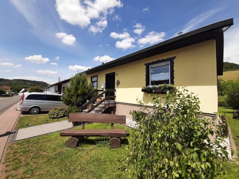 Ferienhaus Schwalbennest House in Vulkaneifel