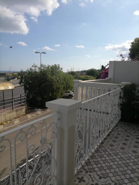 Balcony/Terrace, City view