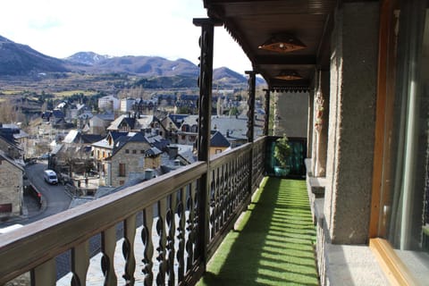 El Balcón del Garmo House in Sallent de Gállego