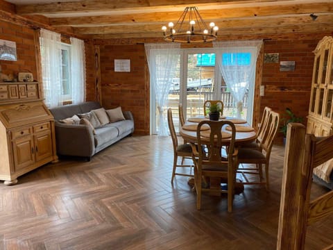 Living room, Photo of the whole room, Seating area, Dining area