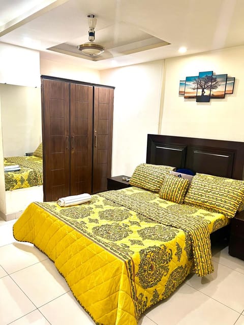 Peacefull one bedroom apartment in Bahria town Condo in Islamabad