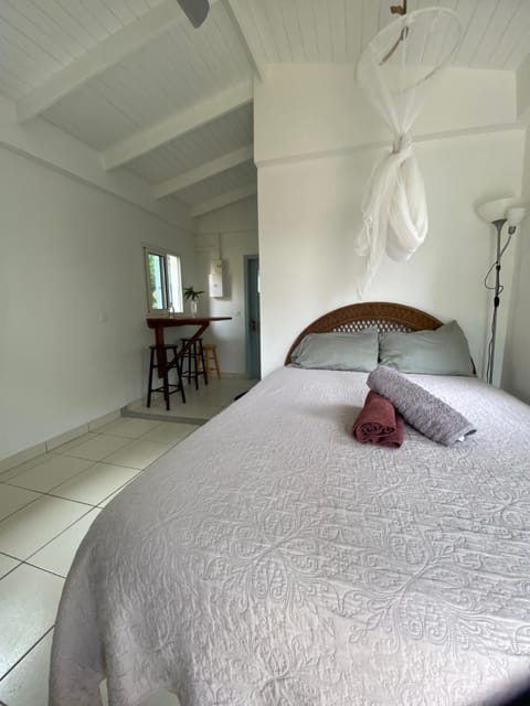 Akunamatata Guest House Grand Case Bed and Breakfast in Saint Martin