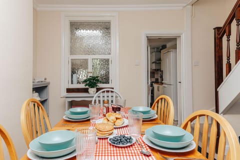 Park End House - Parking, Pet Friendly Haus in Henley-on-Thames