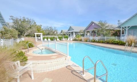 Key Lime Cottage House in Seacrest