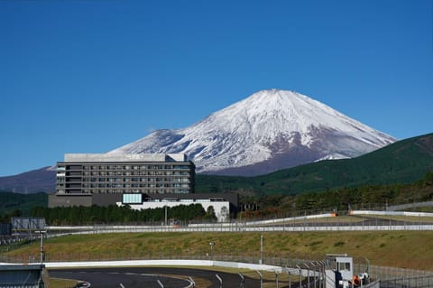 Property building, Winter, Mountain view