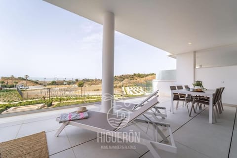 HigueronRentals El Dado Apartment in Fuengirola