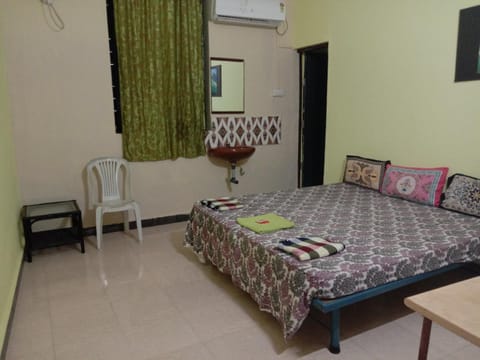 Aguiar Guest House Bed and Breakfast in Benaulim
