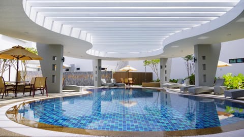 Sauna, Swimming pool