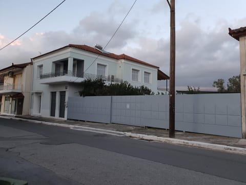 G&N APARTMENT House in Messenia