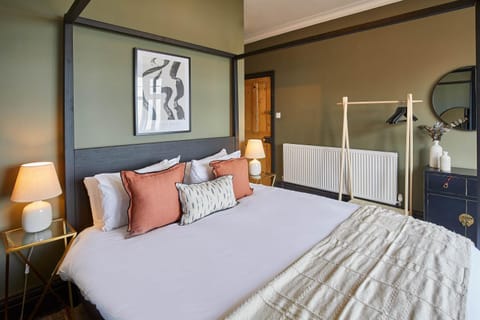 Host & Stay - Raven House House in Robin Hoods Bay