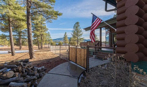 Cozy Custom Cabin In The Pines-Williams AZ House in Williams