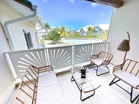 Balcony/Terrace, Pool view