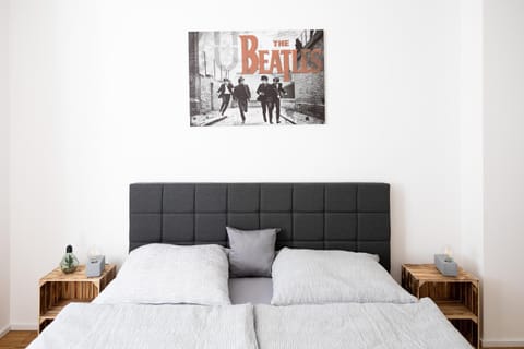 Ko-Living - Beatles und Banksy Suites & Studios am Eselsbrunnen - Altstadt - Küche Apartment in Halle Saale