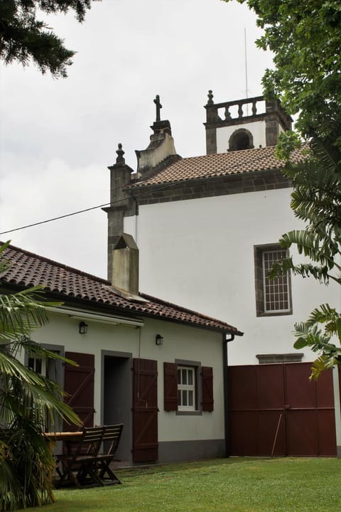 Casa da Igreja Velha Farm Stay in Azores District