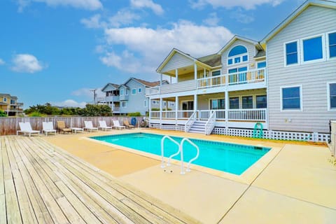 3020 Inshored 1 Min Walk to Beach House in Southern Shores