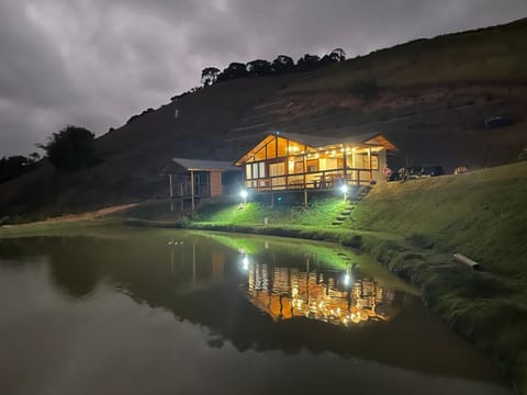 Rancho Nosso Lago Chalet in State of Espírito Santo, Brazil