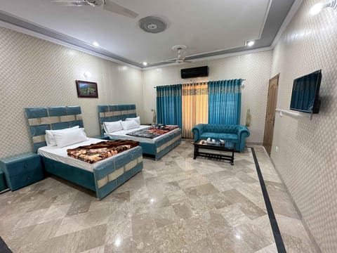 Royal Blue Inn Guest House Bed and Breakfast in Islamabad