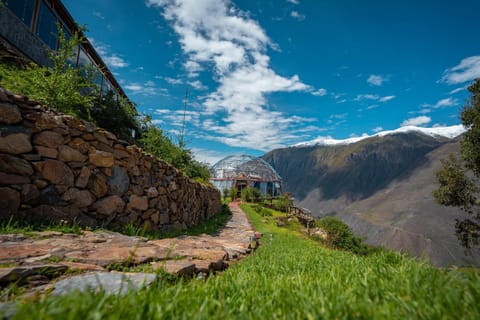 Stardome Spiritual Experience Hotel in Madre de Dios, Peru