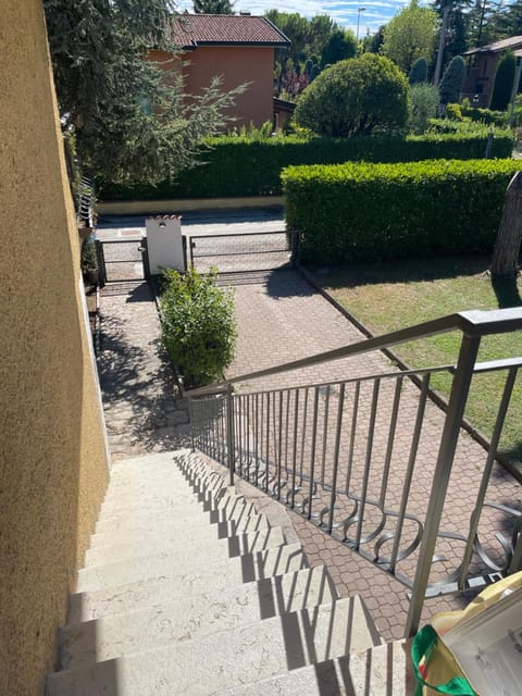 Sunflower apartament Apartment in Sirmione