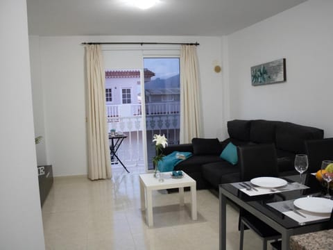 Puesta de Sol Rentals 2AR Apartment in Playa San Juan