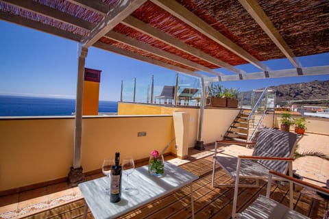 Penthouse La Palmita - Tazacorte, La Palma Apartment in Tazacorte