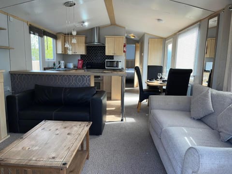 Marsh Farm Holiday Park Campground/ 
RV Resort in Great Yarmouth