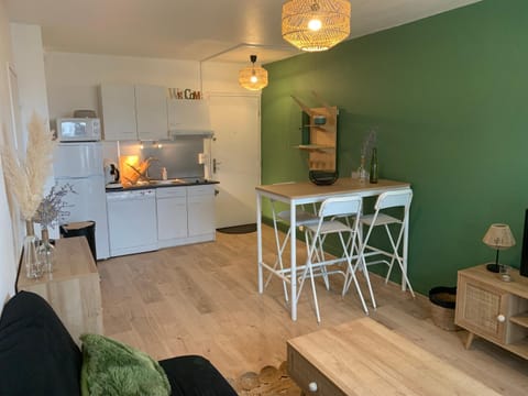 L'escale Apartment in Courseulles-sur-Mer