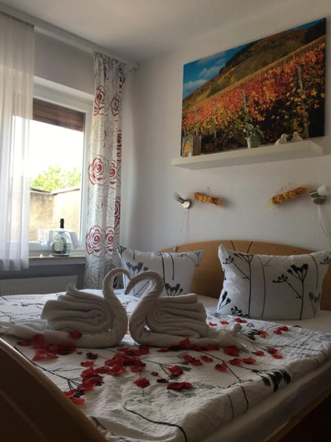 Pension "Am Markt" Bed and Breakfast in Cochem-Zell