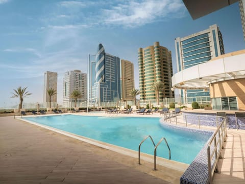 Pool view, Swimming pool