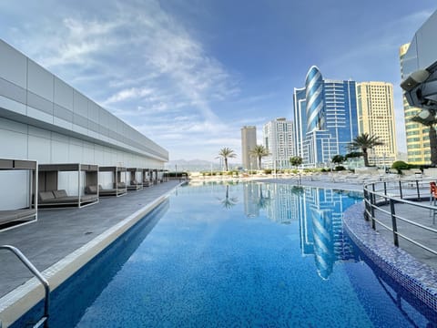 Pool view, Swimming pool