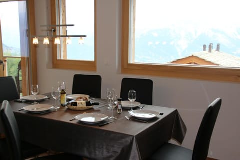 Ski Heaven LUXE & CENTER apartments Condo in Nendaz