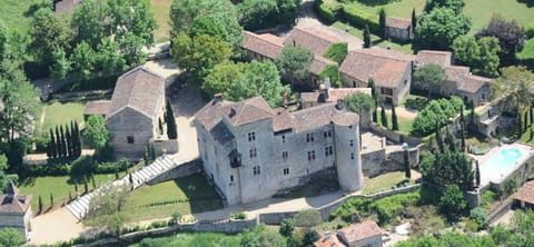 La Boiserie Apartment in Saint-Antonin-Noble-Val