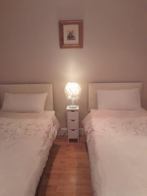 Mels accomodation Vacation rental in Letterkenny