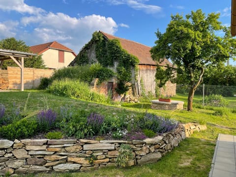 Garden, Garden view