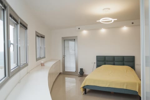 Varyas holiday apartment Condo in Netanya