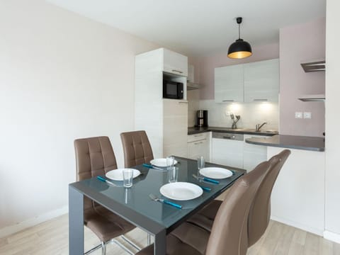 Apartment Montjoie by Interhome Apartment in St-Malo