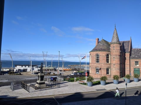 Property building, Nearby landmark, View (from property/room), Sea view, Location
