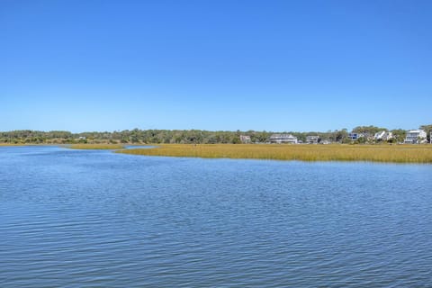 Fountains Folly by Oak Island Accommodations Casa in Oak Island