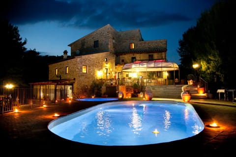 Property building, Swimming pool, Swimming pool