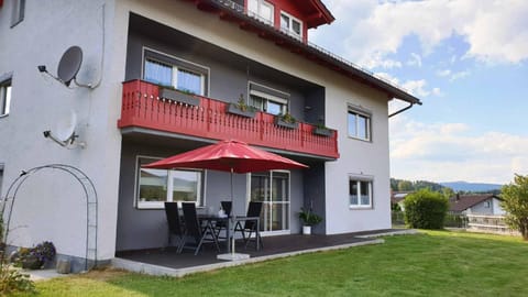 Urlaub am Sonnenhügl Condo in Regen