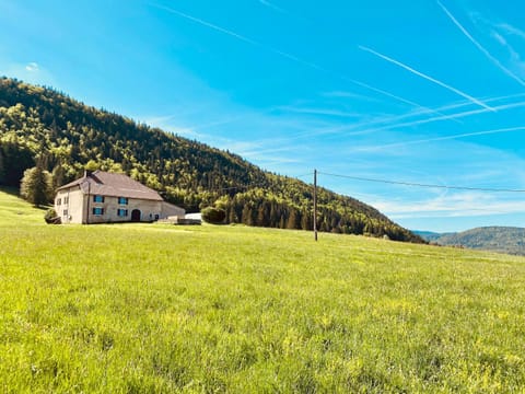 Property building, Spring, Day, Natural landscape, Mountain view